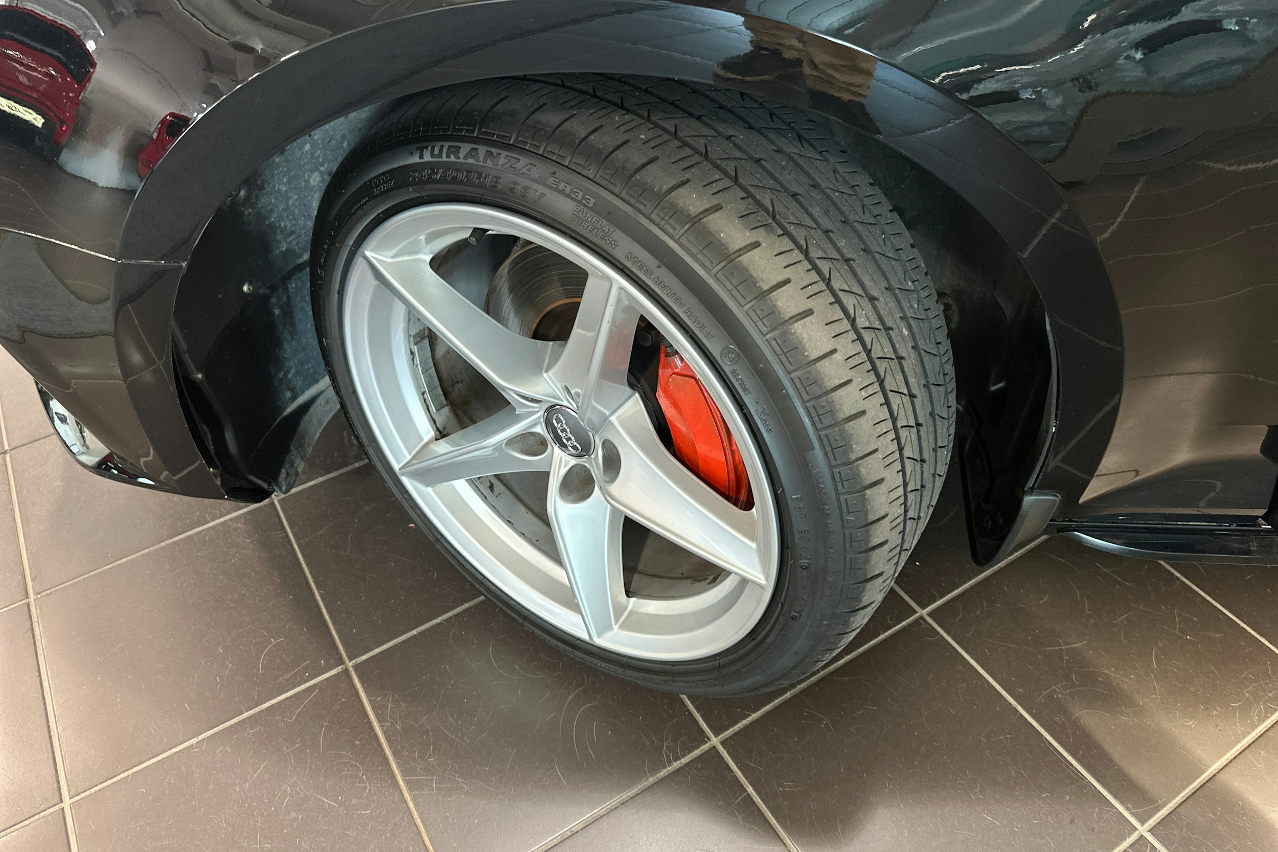 musta Audi A4 2016 kuva 24.