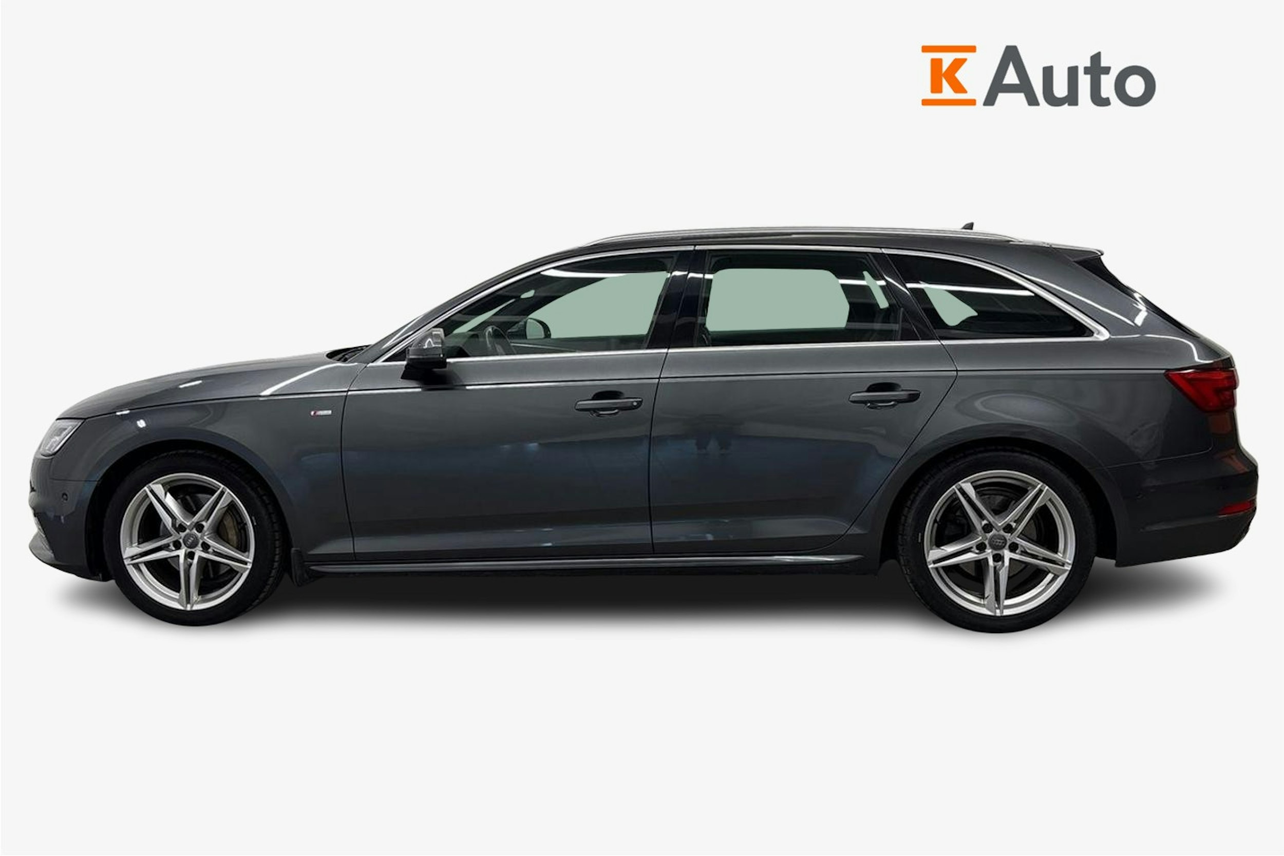 harmaa Audi A4 2016 kuva 6.