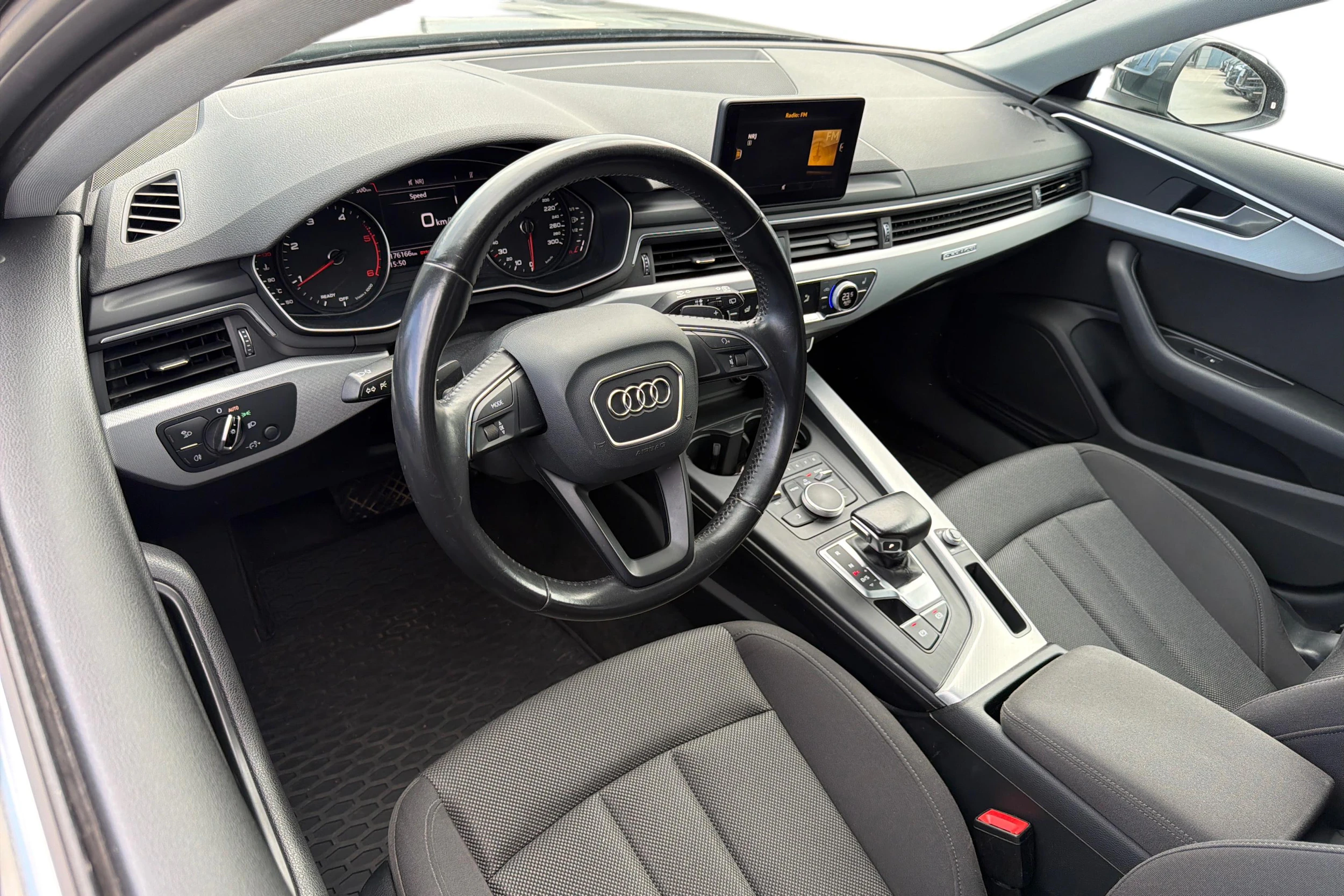Audi A4 2016 kuva 3.