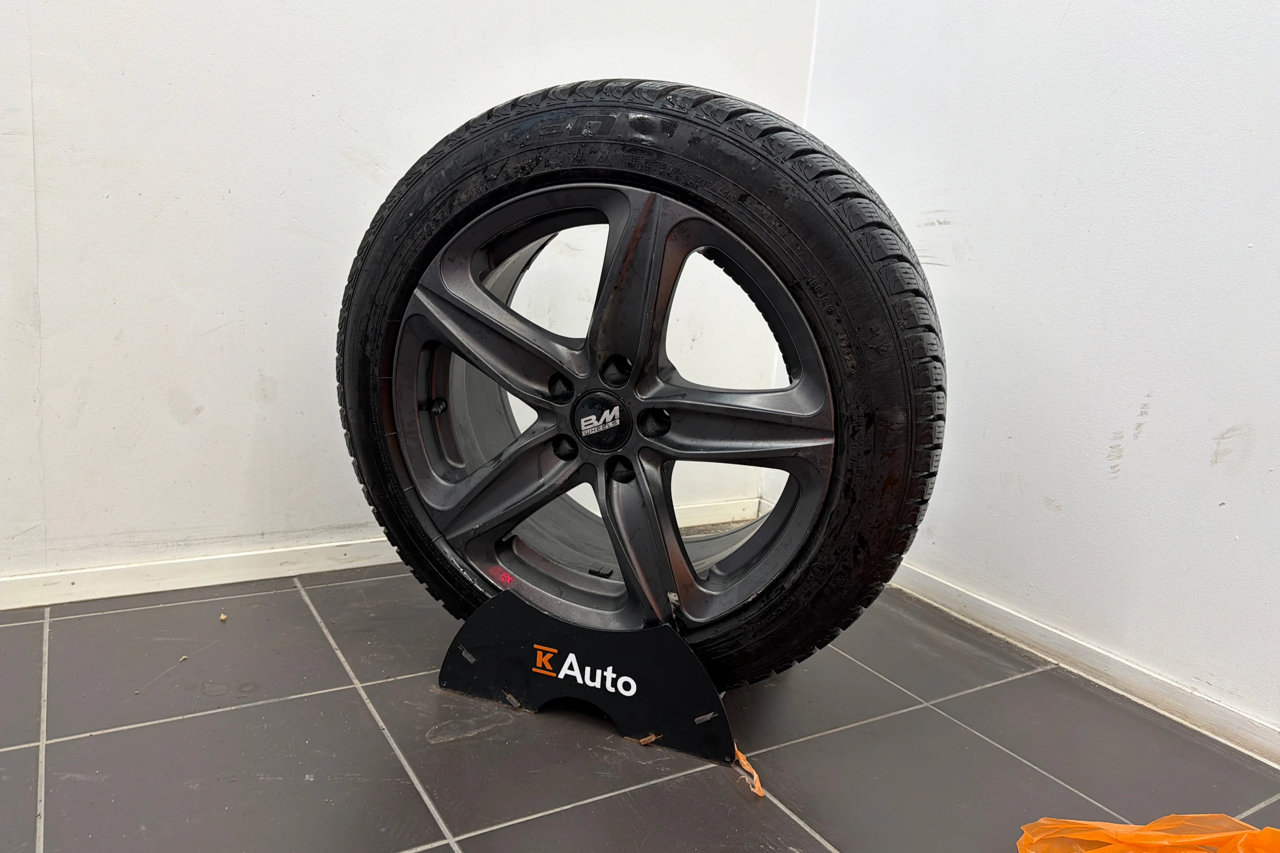 harmaa Audi A4 2016 kuva 10.