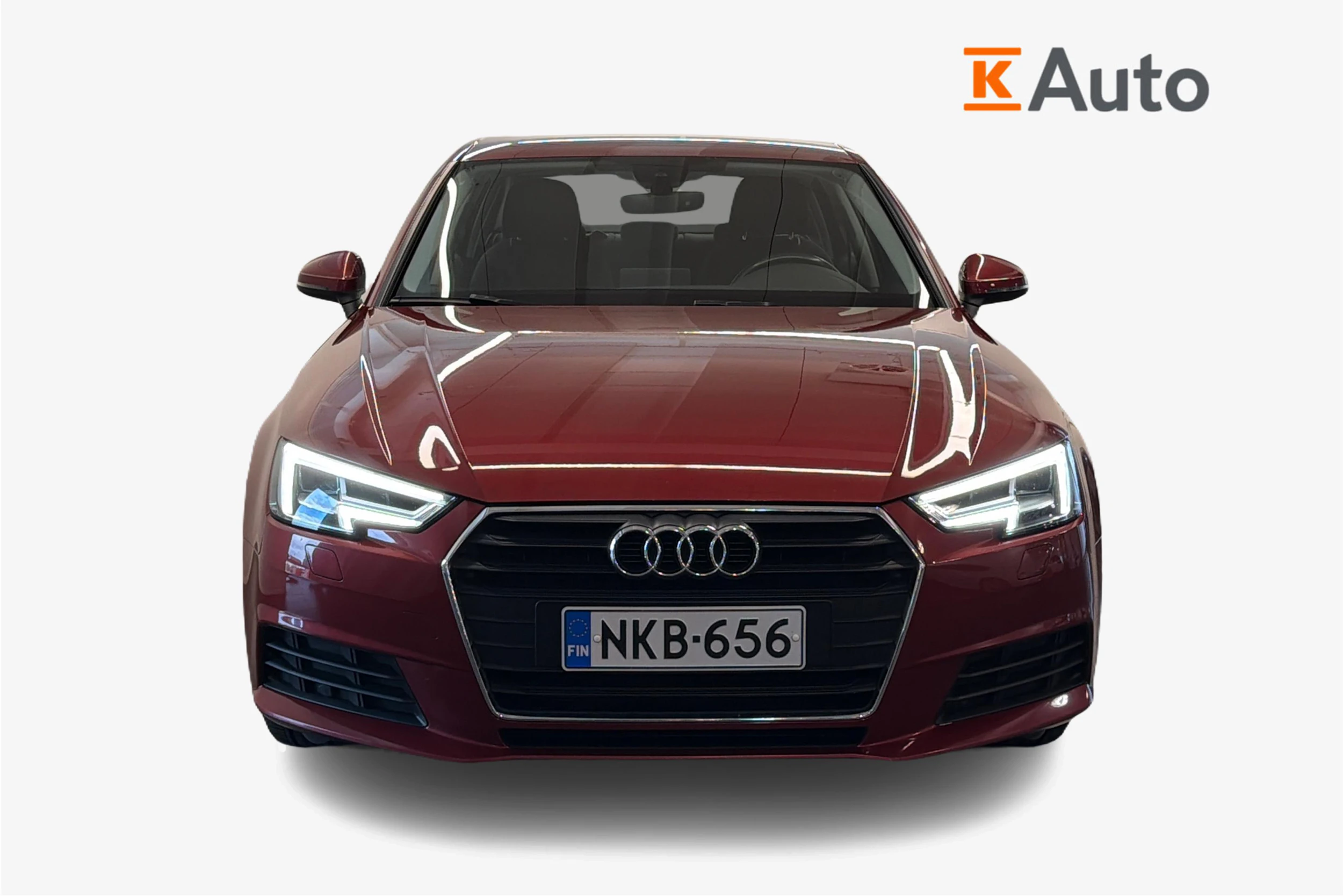 valkoinen Audi A4 2016 kuva 4.