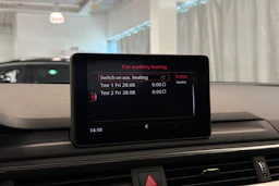 valkoinen Audi A4 2016 kuva 27.