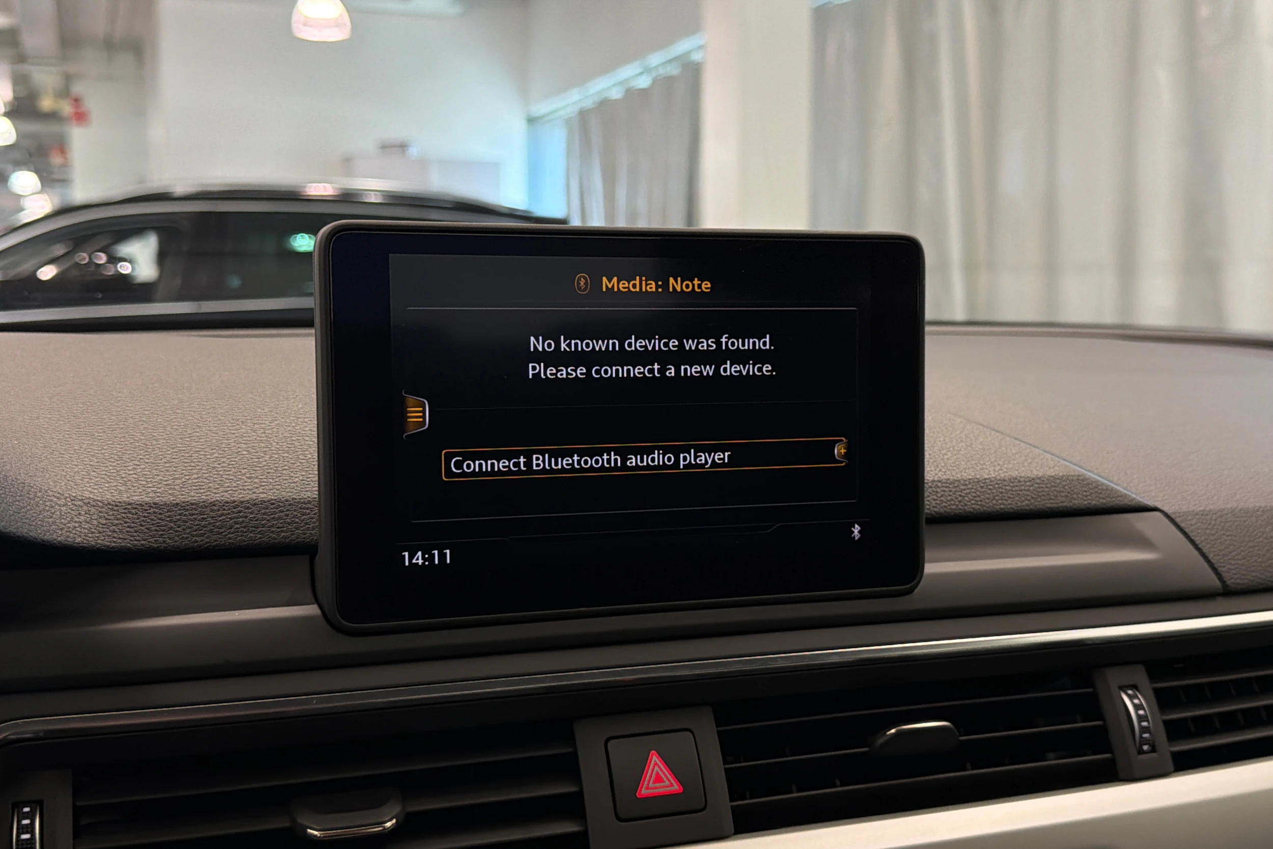 valkoinen Audi A4 2016 kuva 28.