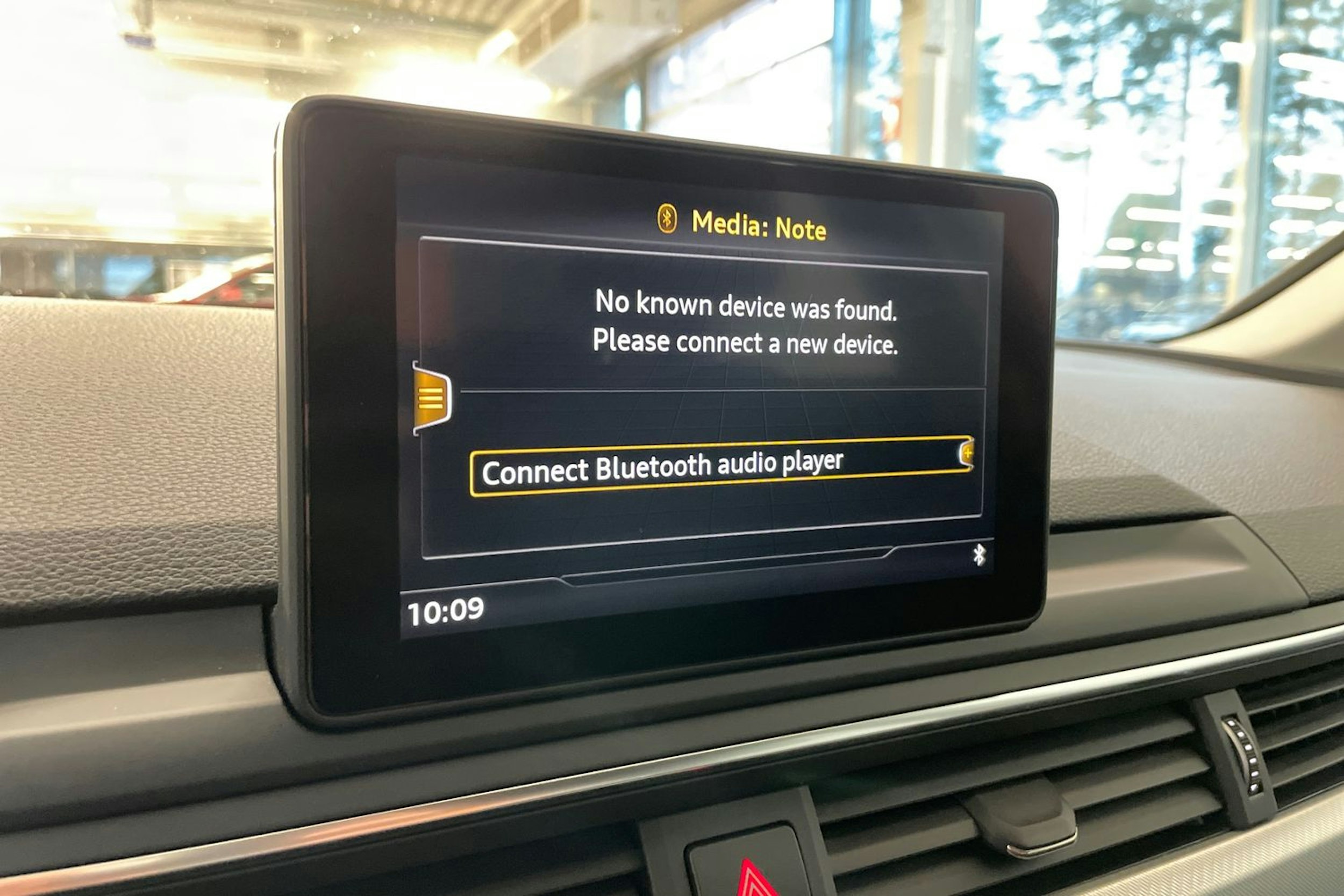 Sininen Audi A4 2016 kuva 20.