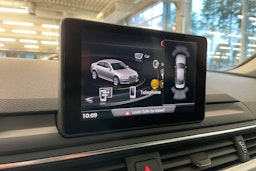 Sininen Audi A4 2016 kuva 21.