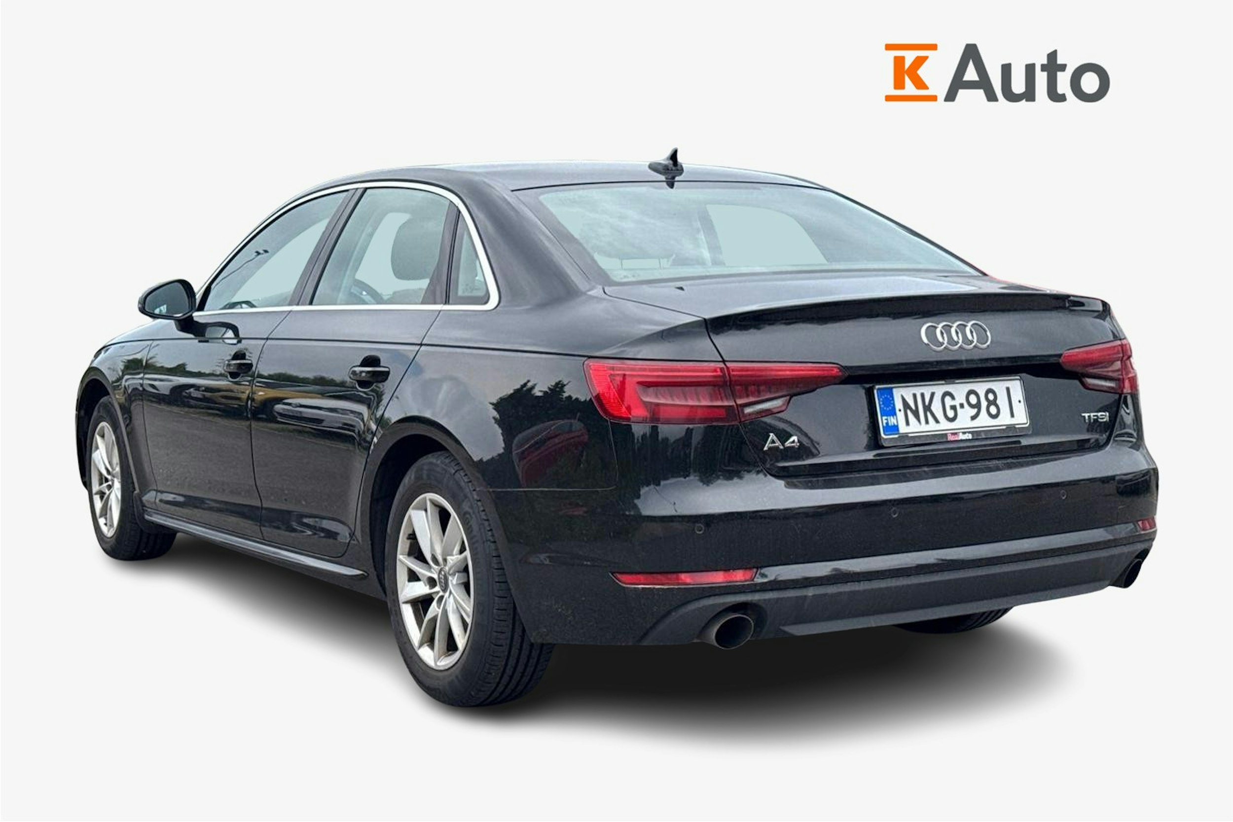 musta Audi A4 2016 kuva 2.