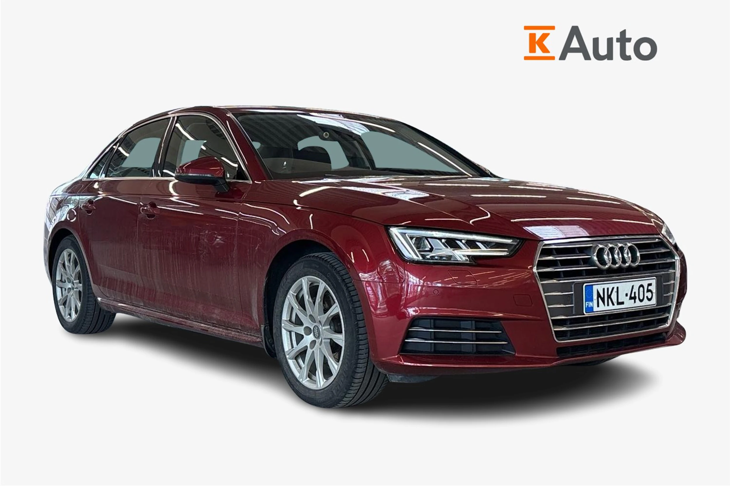 Valkoinen Audi A4 2016 kuva 1.