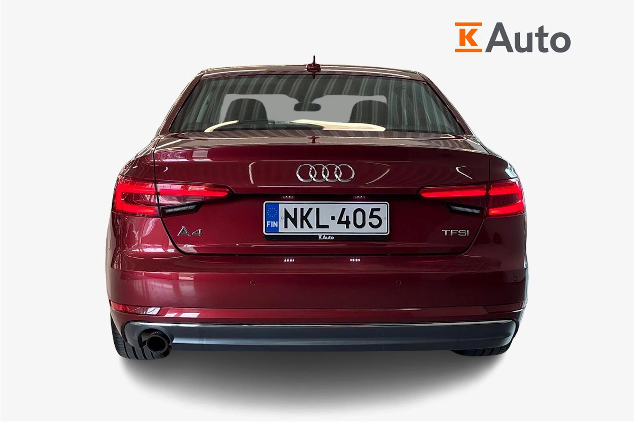 Valkoinen Audi A4 2016 kuva 4.