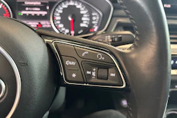 Valkoinen Audi A4 2016 kuva 20.