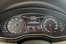 Valkoinen Audi A4 2016 kuva 21.
