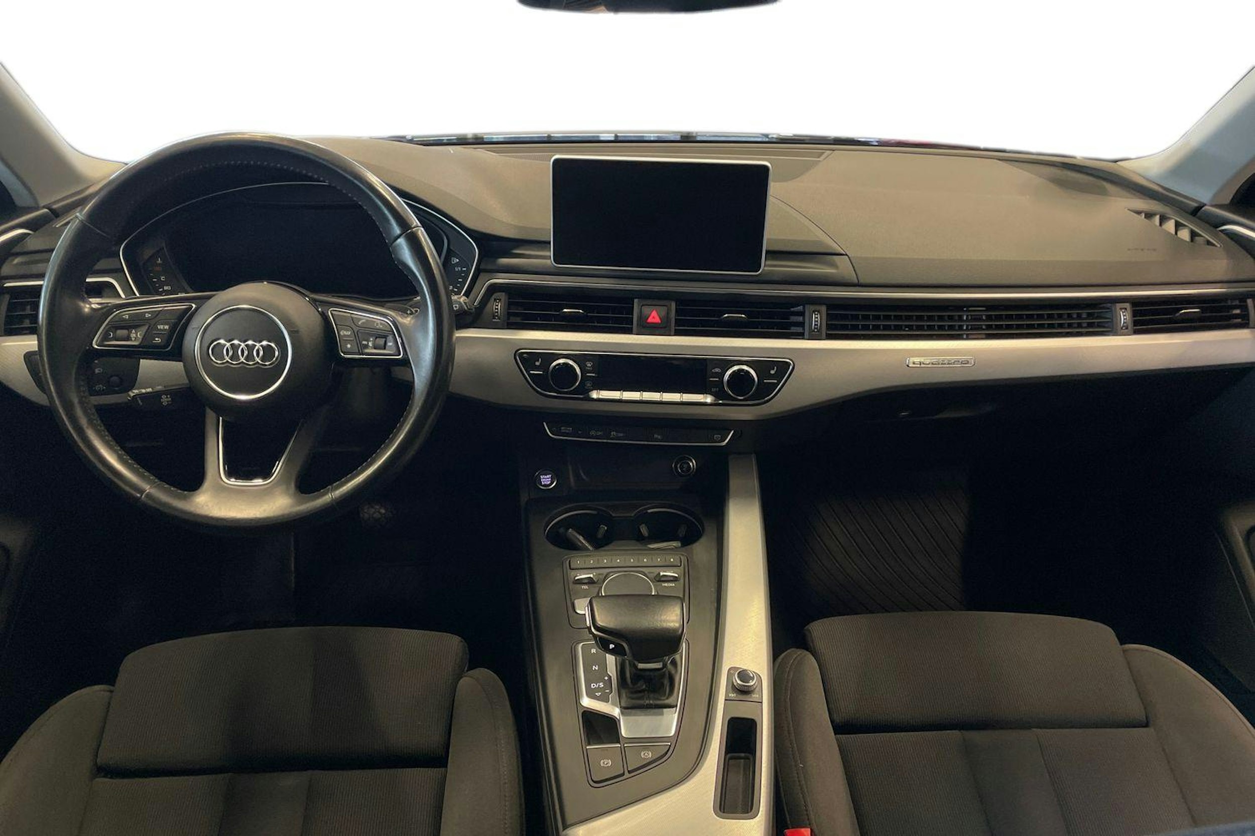 vihreä Audi A4 2016 kuva 9.