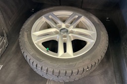 vihreä Audi A4 2016 kuva 13.