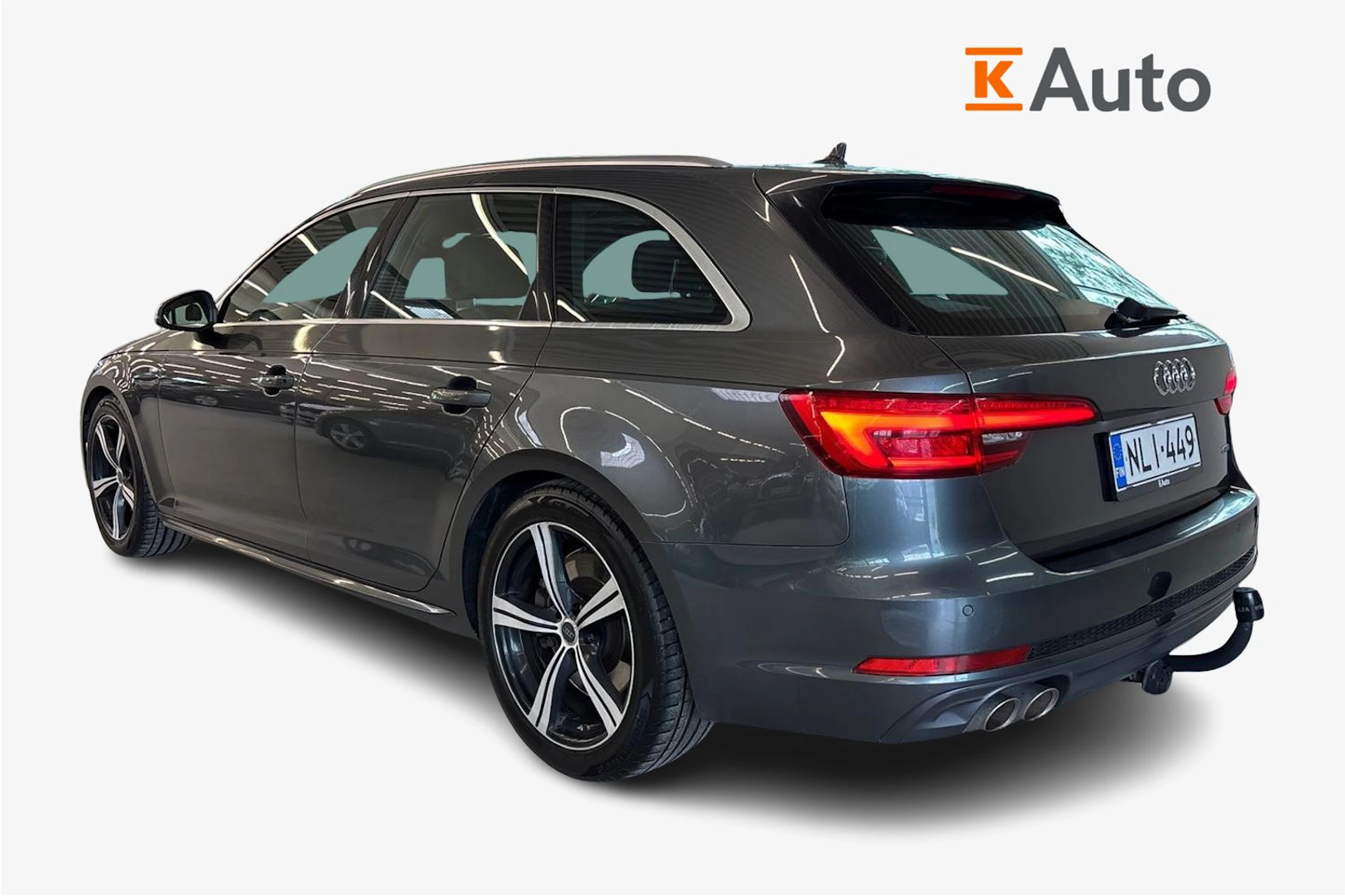 Harmaa Audi A4 2016 kuva 2.