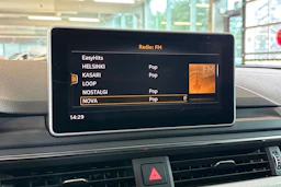 Harmaa Audi A4 2016 kuva 15.