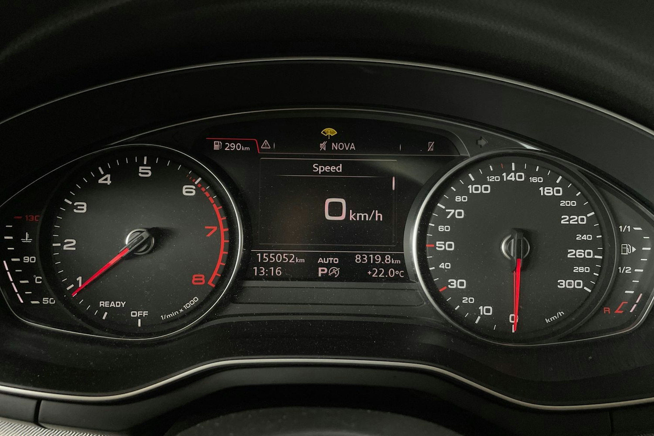 Valkoinen Audi A4 2016 kuva 14.