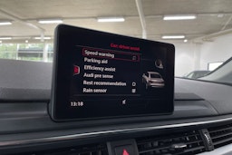 Valkoinen Audi A4 2016 kuva 25.