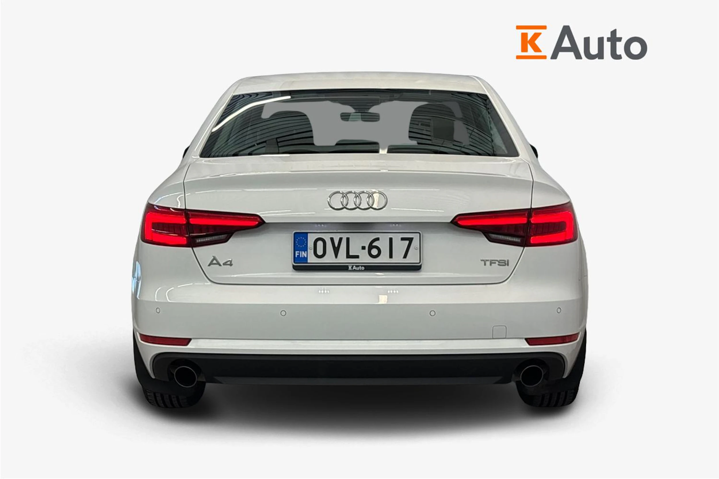 valkoinen Audi A4 2016 kuva 4.
