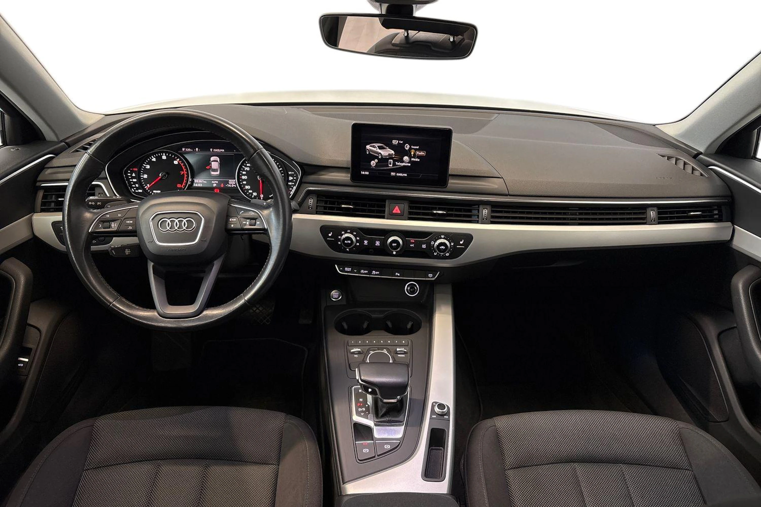 valkoinen Audi A4 2016 kuva 9.