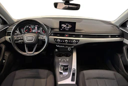 valkoinen Audi A4 2016 kuva 9.