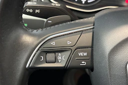 valkoinen Audi A4 2016 kuva 23.