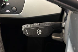 valkoinen Audi A4 2016 kuva 25.