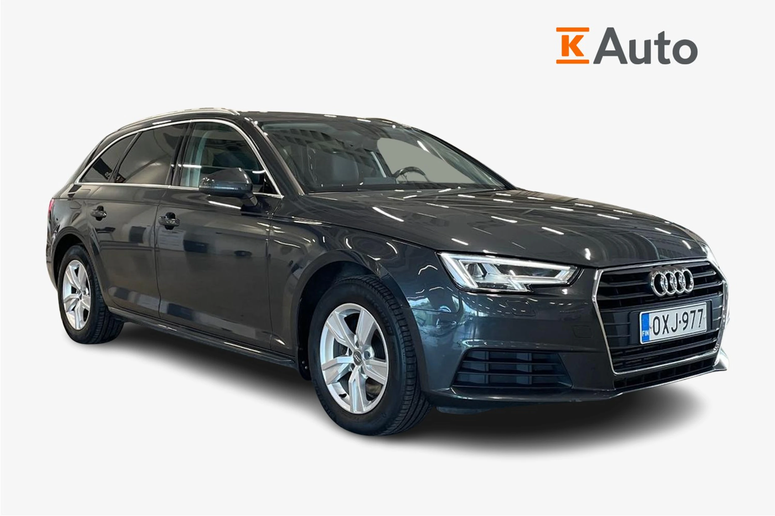 harmaa Audi A4 2016 kuva 1.