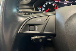 harmaa Audi A4 2016 kuva 16.