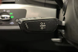 harmaa Audi A4 2016 kuva 17.