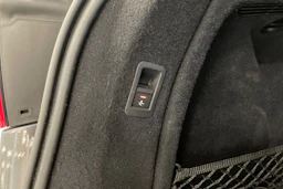 harmaa Audi A4 2016 kuva 29.