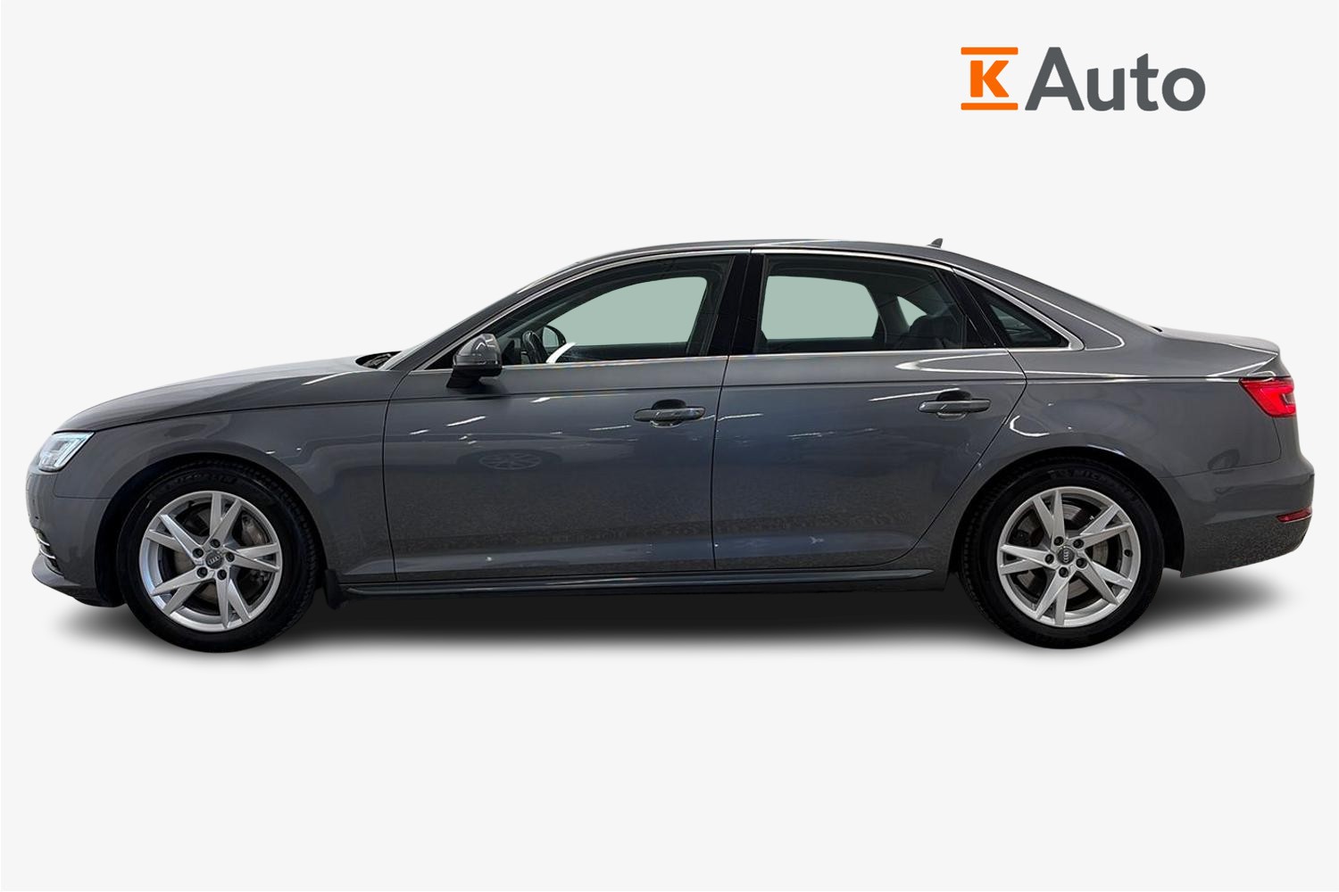 Audi A4 2016, photo 5/26