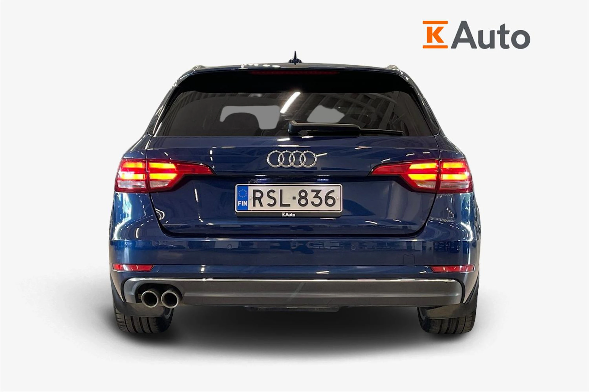 met. sininen Audi A4 2016 kuva 3.