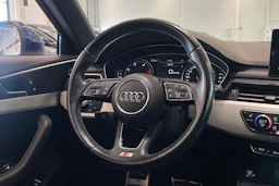 met. sininen Audi A4 2016 kuva 12.