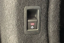 met. sininen Audi A4 2016 kuva 33.