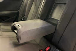 Valkoinen Audi A4 2016 kuva 22.