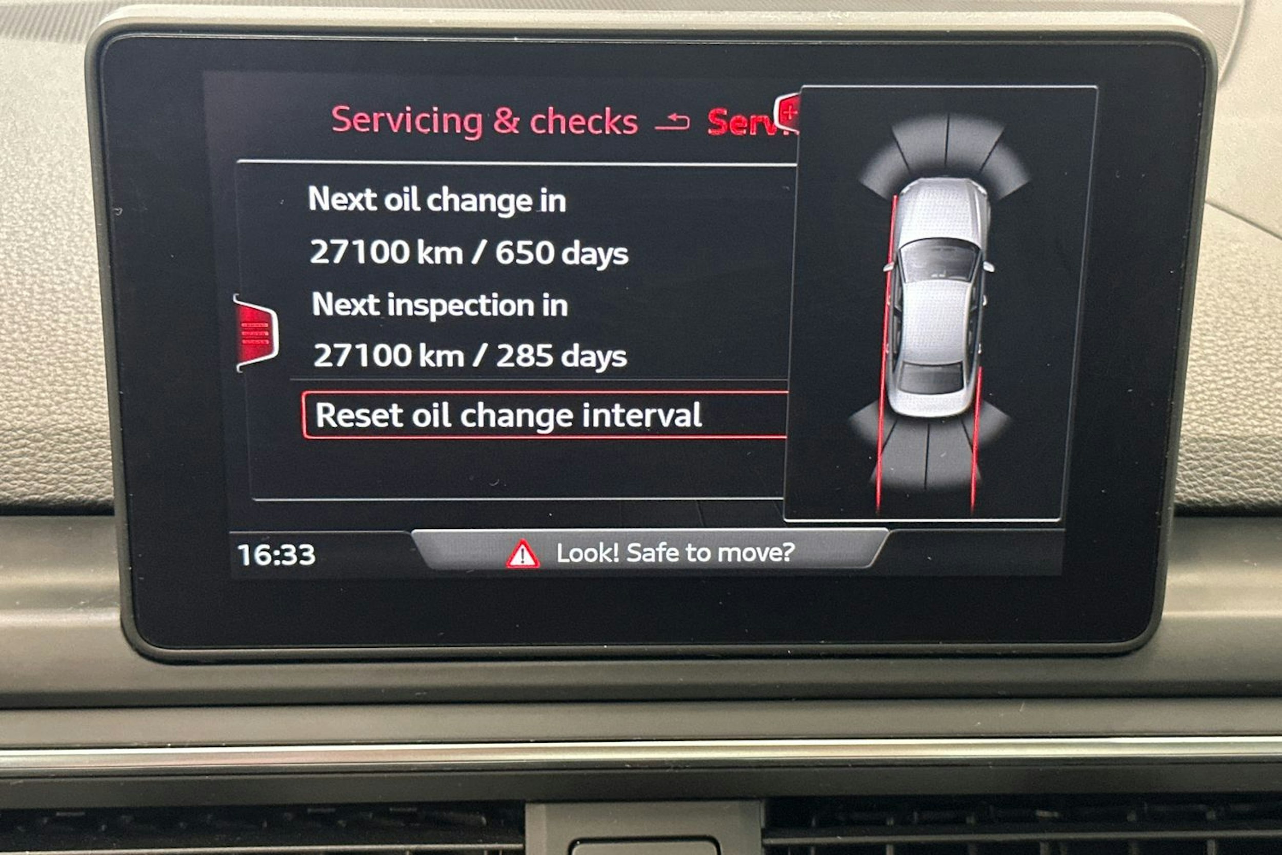 valkoinen Audi A4 2017 kuva 25.