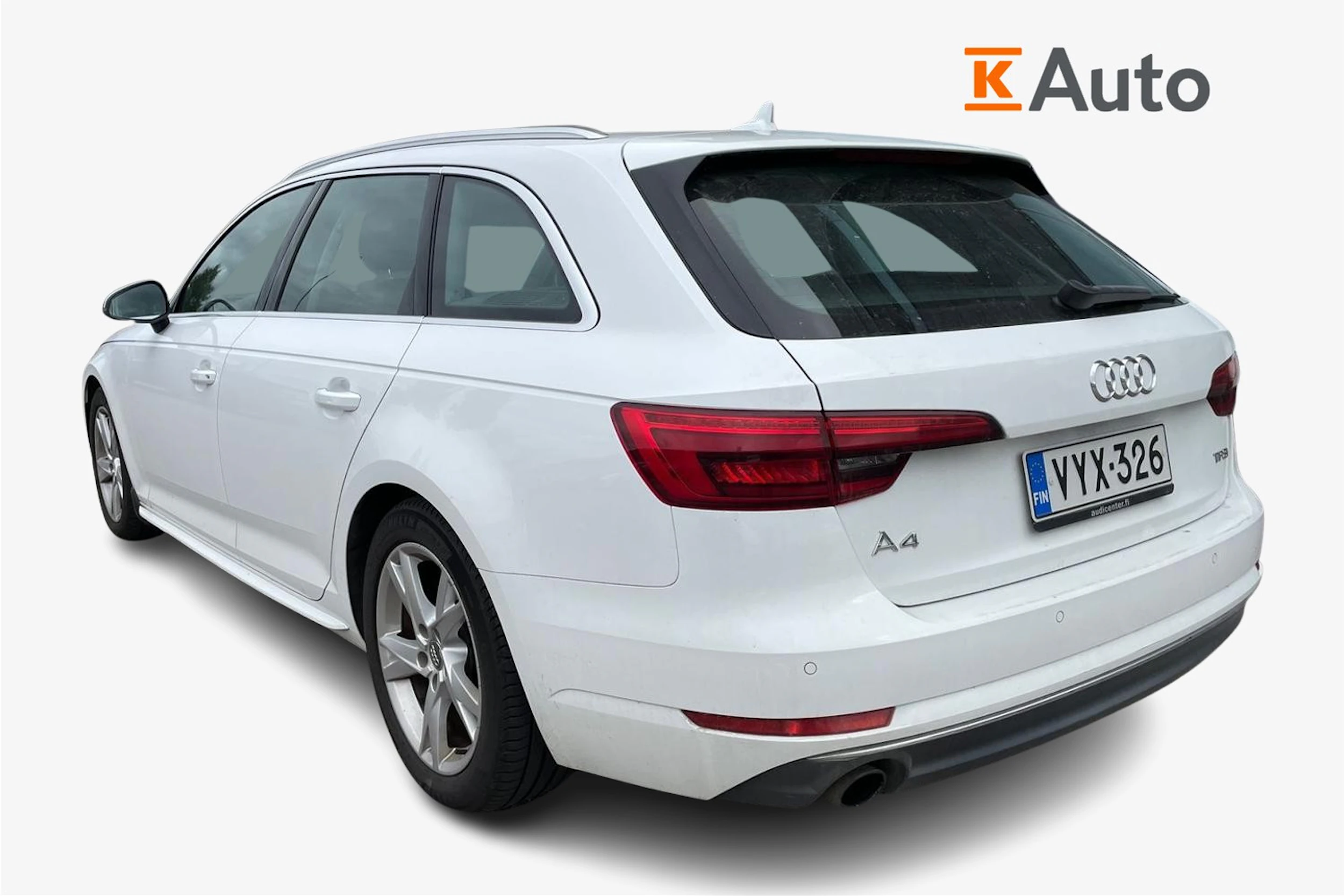 valkoinen Audi A4 2017 kuva 2.