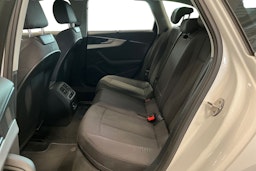 valkoinen Audi A4 2016 kuva 10.