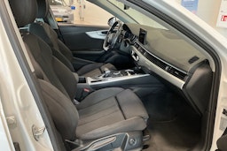 valkoinen Audi A4 2016 kuva 15.