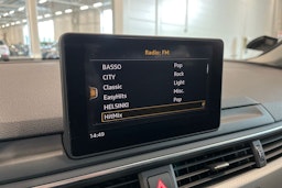 valkoinen Audi A4 2016 kuva 20.