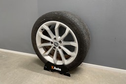 Harmaa Audi A4 2016 kuva 14.