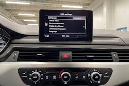 Harmaa Audi A4 2016 kuva 19.