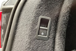 Harmaa Audi A4 2016 kuva 30.