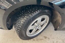 Musta Audi A4 2016 kuva 13.