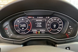 Musta Audi A4 2016 kuva 14.