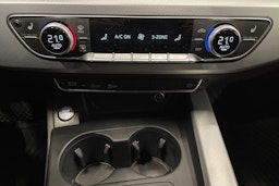 musta Audi A4 2016 kuva 21.
