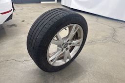 Valkoinen Audi A4 2016 kuva 10.