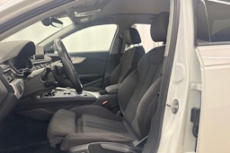 Valkoinen Audi A4 2016 kuva 12.