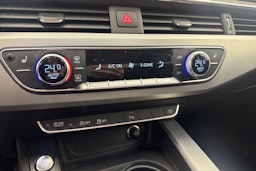 Valkoinen Audi A4 2016 kuva 19.