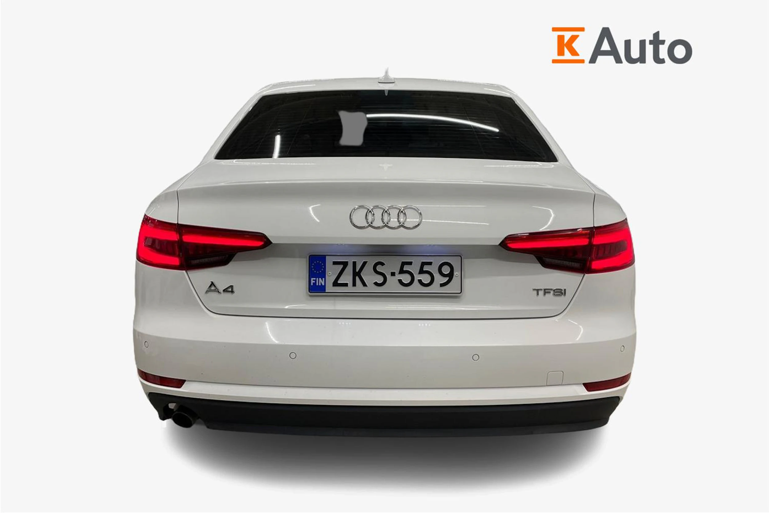Valkoinen Audi A4 2016 kuva 4.