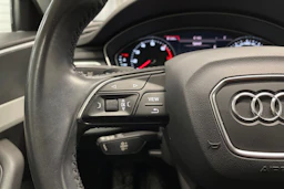Valkoinen Audi A4 2016 kuva 22.